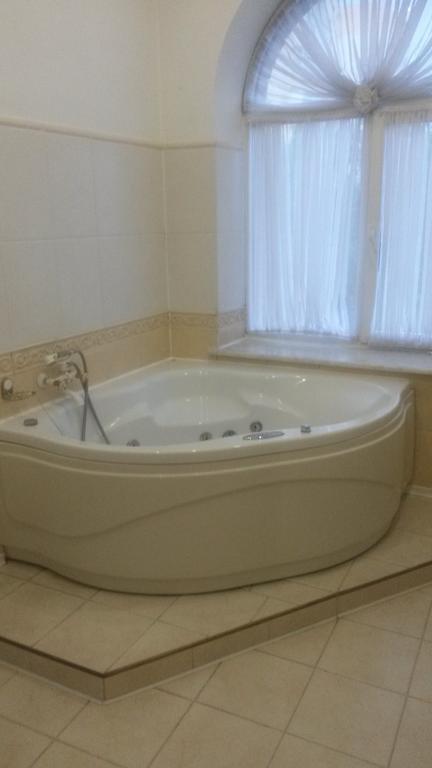 Marlen Hotel Ривне Стая снимка